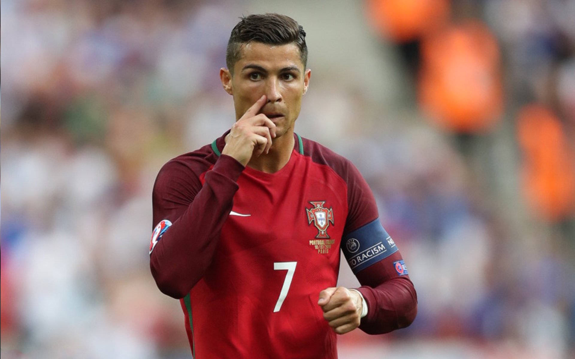 fb体育官网网页版-英超：曼城4-2战胜曼联，哈兰德梅开二度，瓜迪奥拉指挥若定，曼城4-3